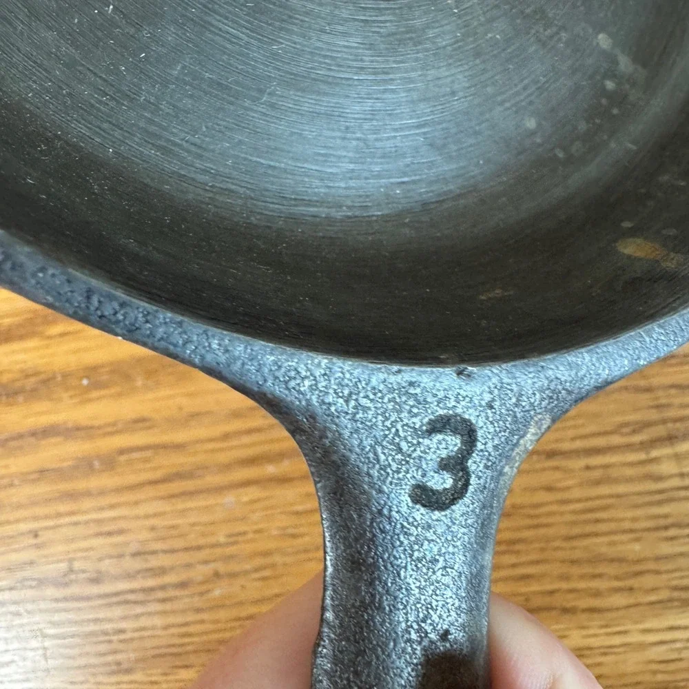 Cast Iron‎ Skillet 6.5 inch Marked 3 H Stamped Handle Made in USA Farmhouse